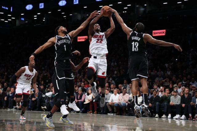 世界杯直播-西蒙斯归来撑起锋线 篮网防守能冲进联盟前十吗？