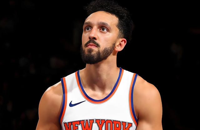 NBA直播-12中11！历史第一！东决奇兵！把身价打出来了？