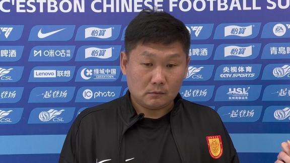山猫体育直播-赵震：中场休息刘建业与罗斯的对峙，其实是刘建业有意为之